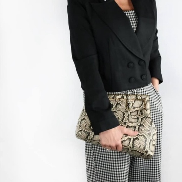 Cabi Black Tie Jacket #6033 size 10 black ponte - Picture 5 of 6